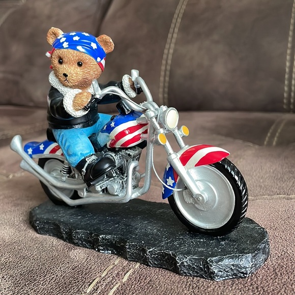 Motorcycle Bear - Picture 4 of 6